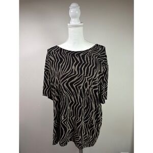 Frazier Lawrence Woman Zebra Print Tunic Top Black Tan Short Sleeve Relaxed Fit